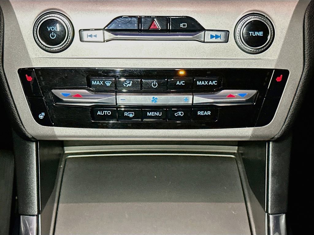 Certified 2022 Ford Explorer Timberline AWD/4WD image 13
