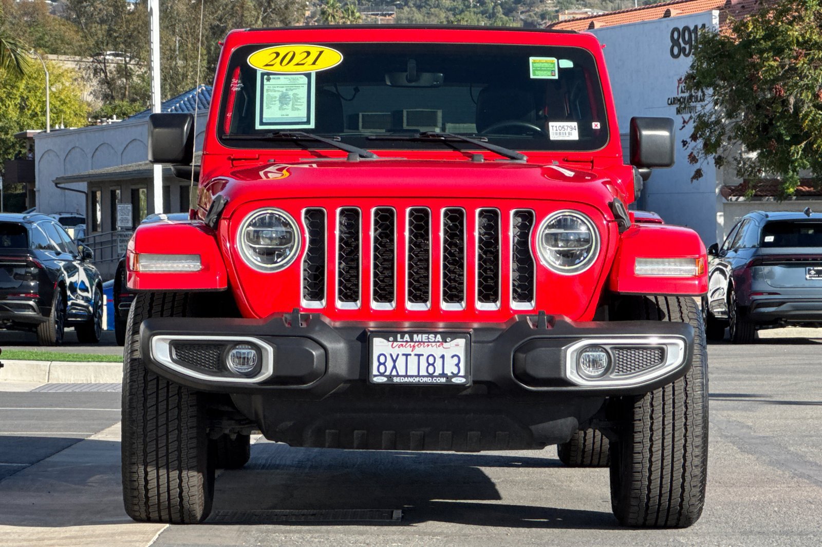 Used 2021 Jeep Wrangler Unlimited Sahara AWD/4WD image 8