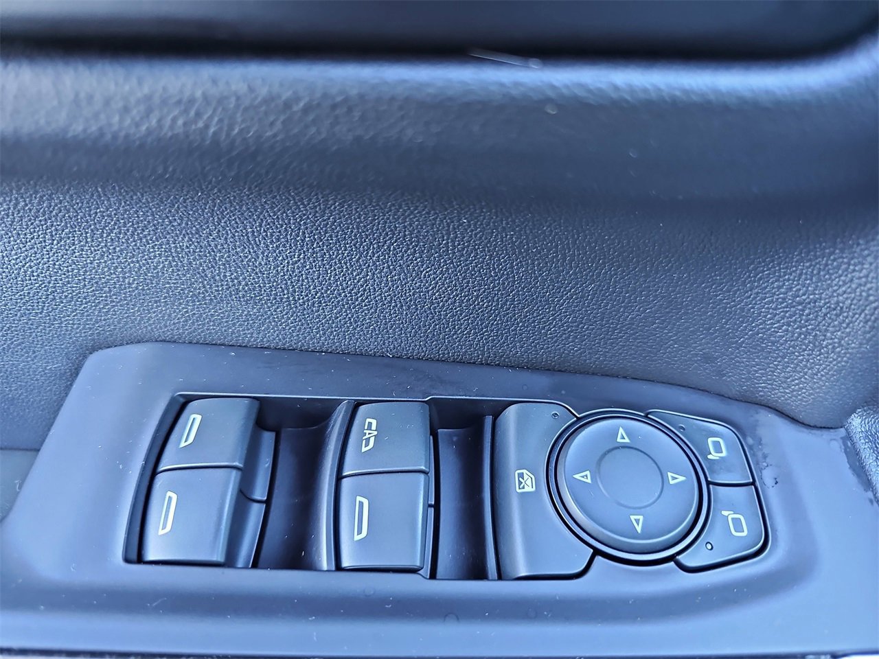 Used 2019 Chevrolet Silverado 1500 LT Trail Boss image 26