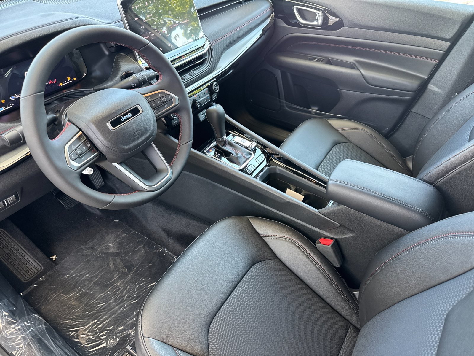 New 2026 Jeep Compass Trailhawk AWD/4WD image 10