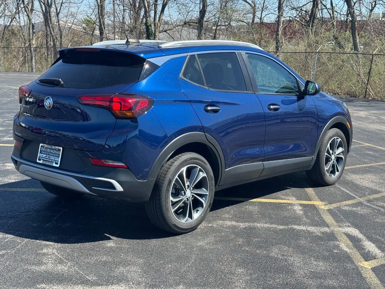 Used 2023 Buick Encore GX Select image 4