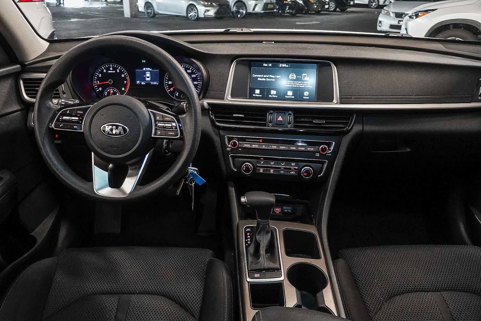 Used 2019 Kia Optima LX image 12