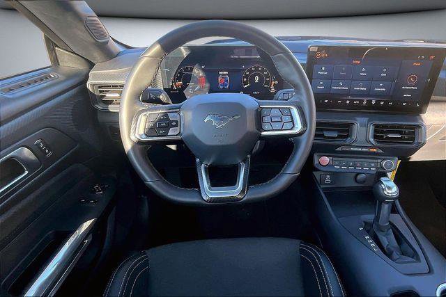 Used 2024 Ford Mustang Coupe image 9