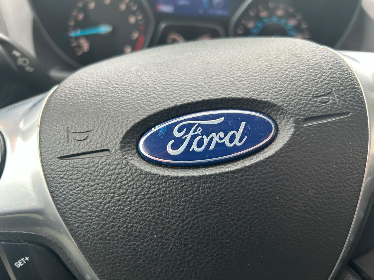 Used 2014 Ford Escape SE AWD/4WD image 20