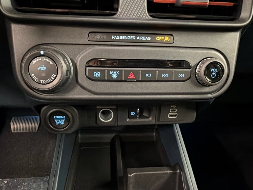 New 2026 Ford Maverick Lariat AWD/4WD image 15