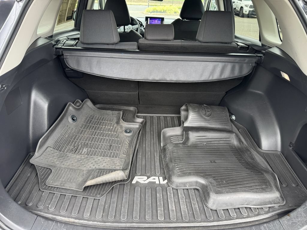 Used 2023 Toyota RAV4 LE FWD image 25