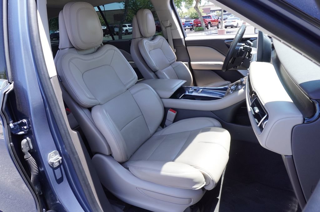 Used 2021 Lincoln Aviator Reserve w/ Equipment Group 202A AWD/4WD image 13