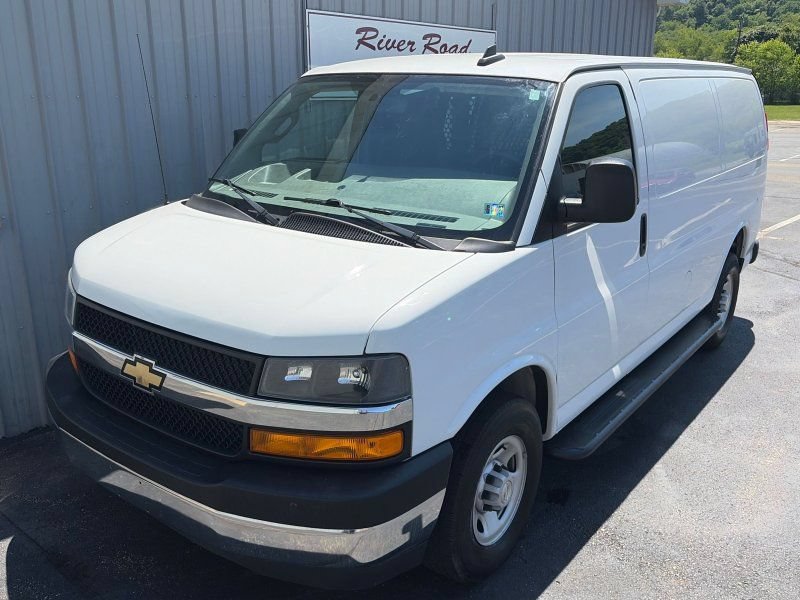 Used 2023 Chevrolet Express 2500 w/ Driver Convenience Package RWD image 15