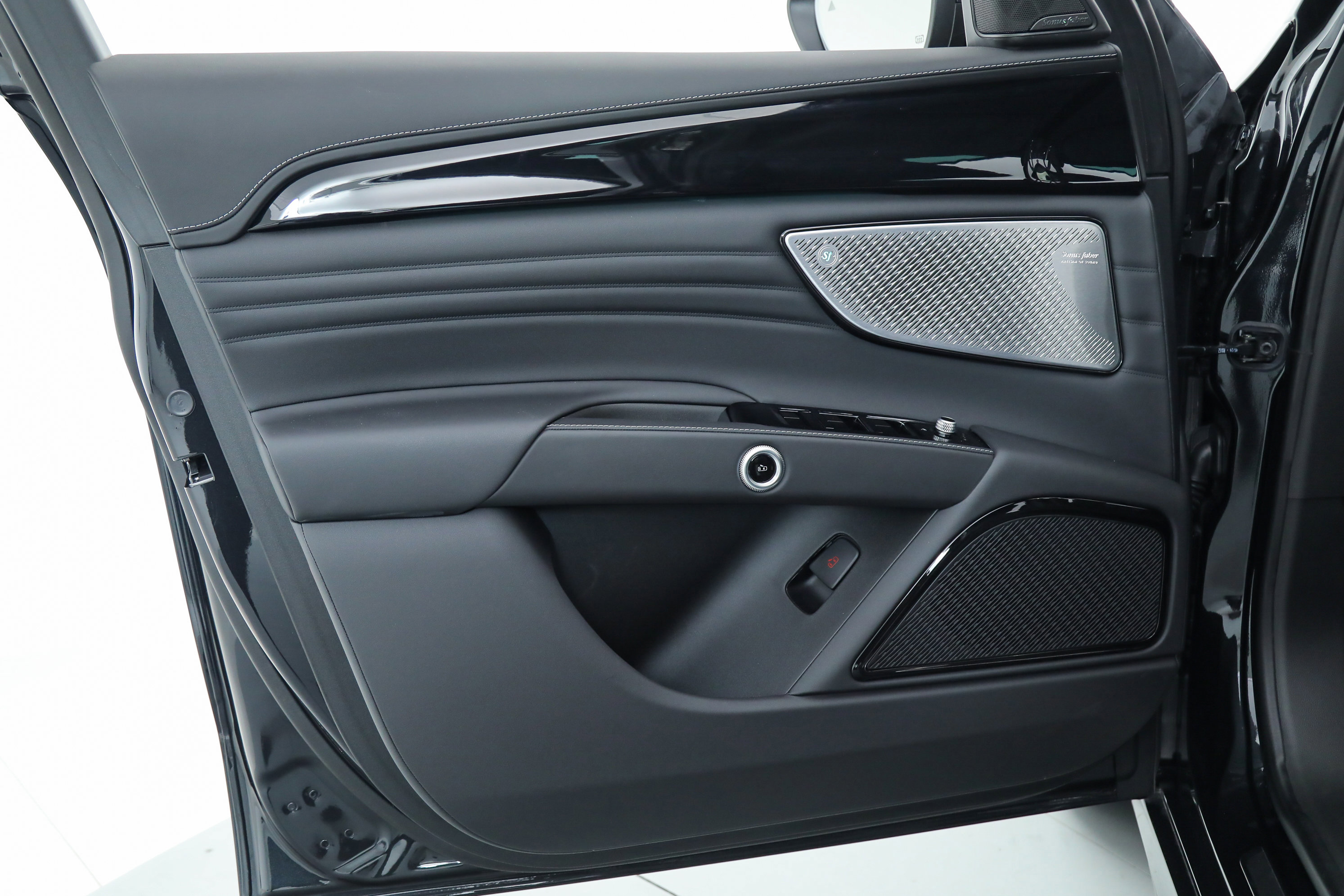 New 2025 Maserati Grecale Modena image 10