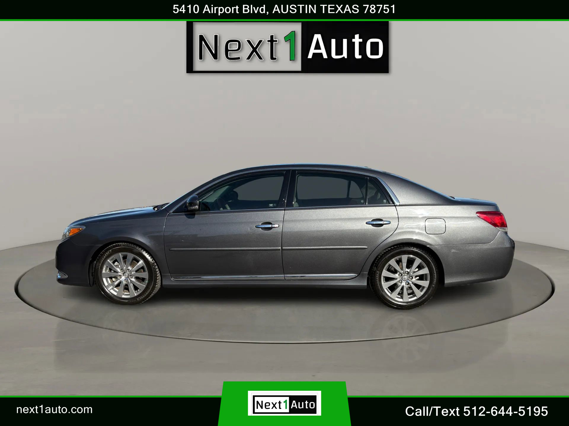 Used 2012 Toyota Avalon Limited image 10