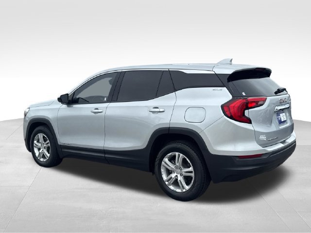 Used 2020 GMC Terrain SLE FWD image 3