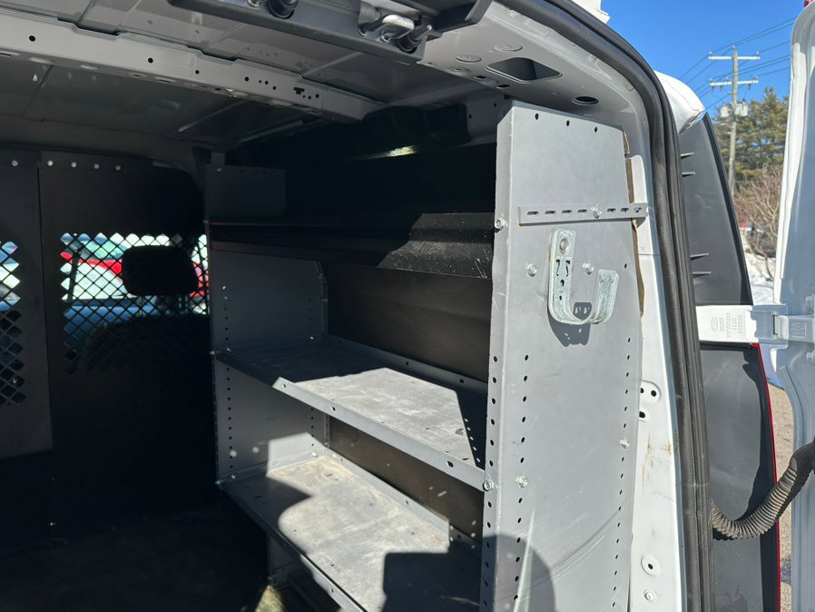 Used 2014 Ford Transit Connect XLT image 21
