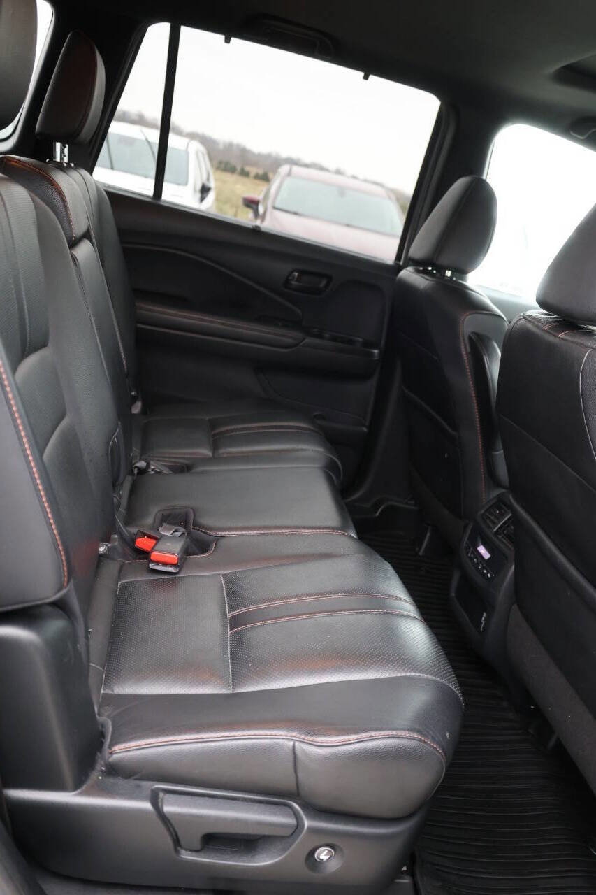 Used 2022 Honda Pilot TrailSport image 16