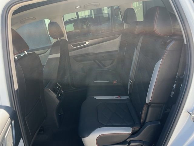 New 2026 Volkswagen Atlas Peak Edition image 25