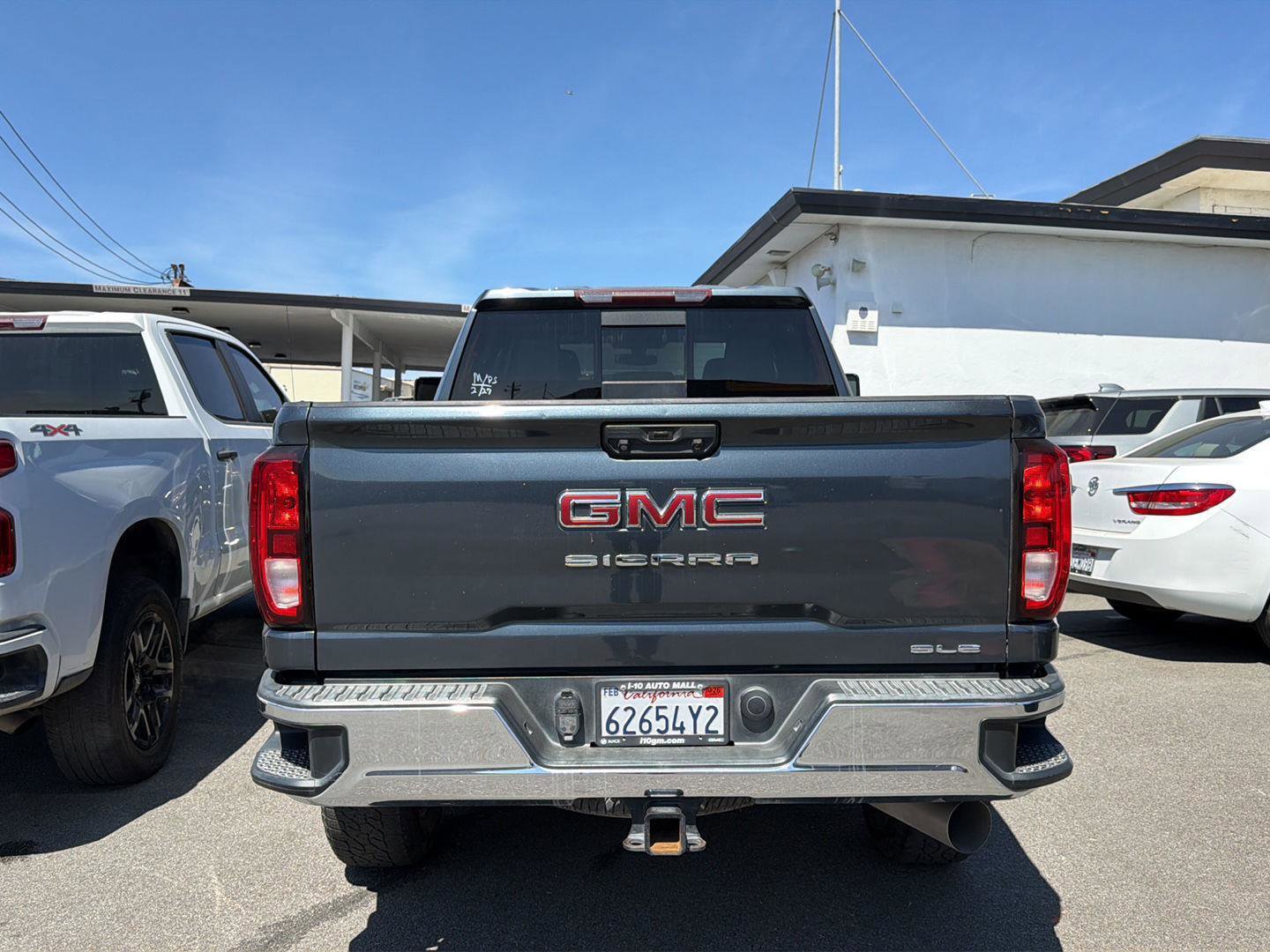 Used 2020 GMC Sierra 2500 SLE w/ SLE Value Package; image 4