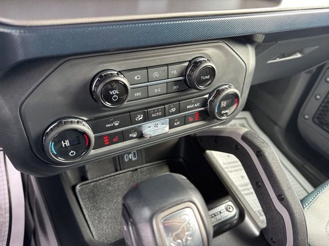 Used 2023 Ford Bronco Outer Banks w/ Sasquatch Package image 14