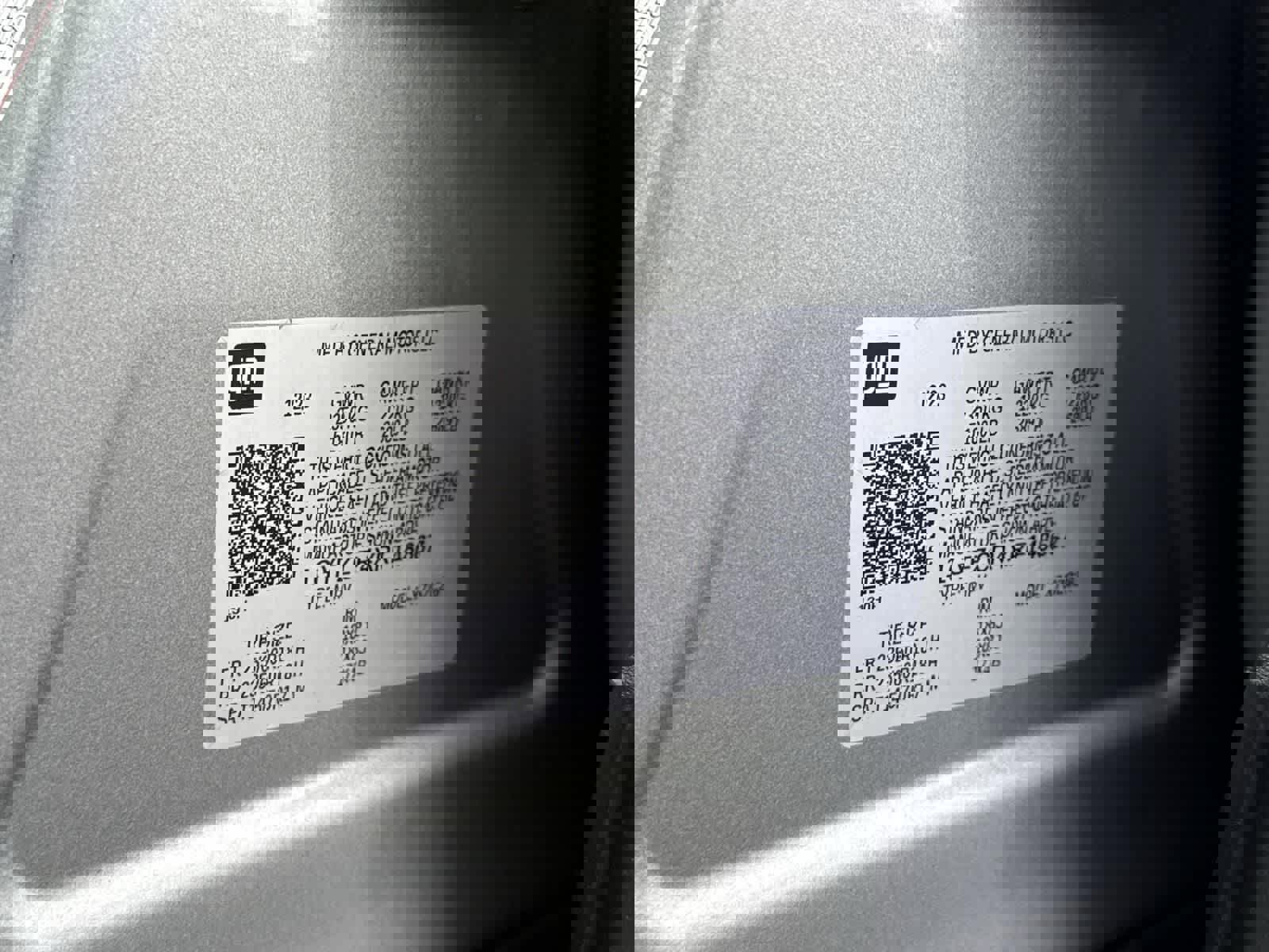 Used 2024 Cadillac XT4 Premium Luxury image 7