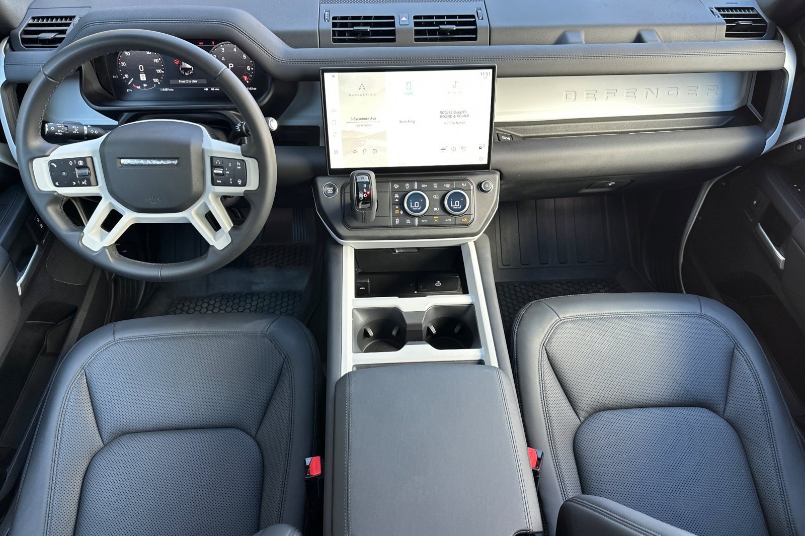 Certified 2026 Land Rover Defender 110 S AWD/4WD image 15