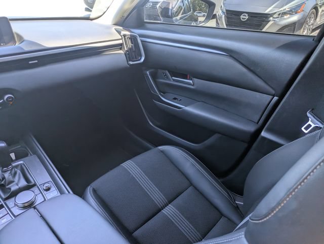 Used 2025 MAZDA CX-50 AWD 2.5 S w/ Preferred Package image 16