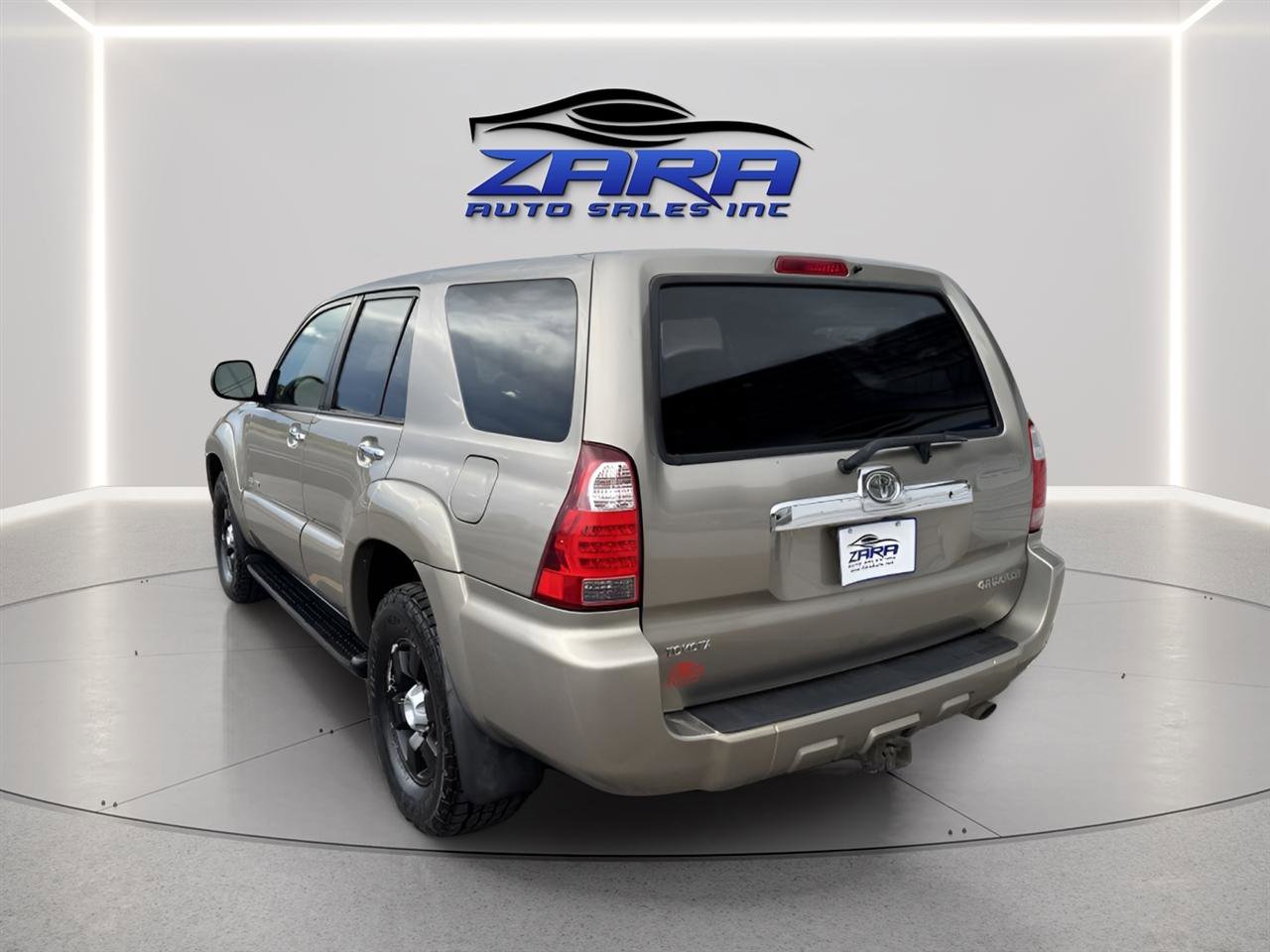Used 2009 Toyota 4Runner SR5 image 4