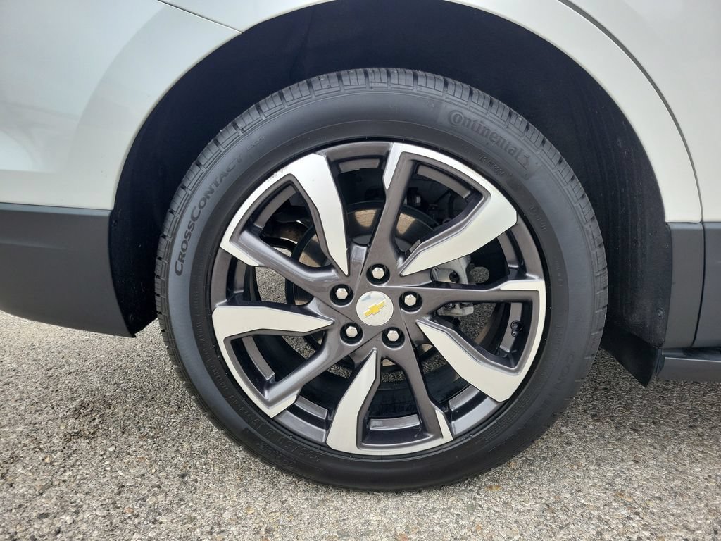 Used 2022 Chevrolet Equinox Premier AWD/4WD image 5