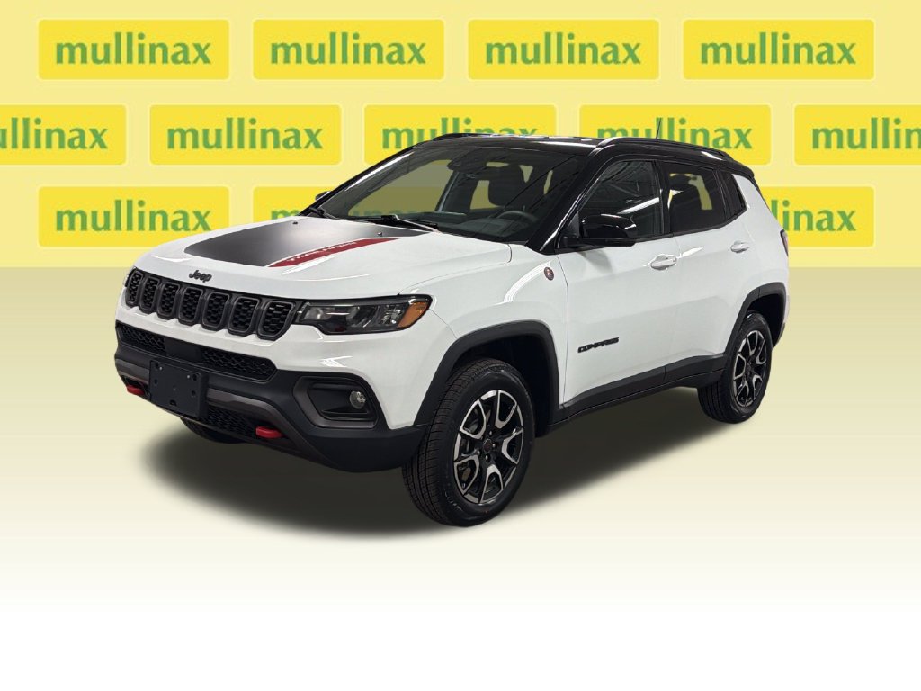 Used 2025 Jeep Compass Trailhawk AWD/4WD image 8