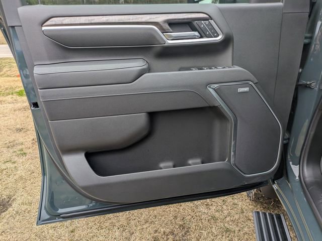 New 2026 Chevrolet Silverado 2500 LTZ w/ Trail Boss Package image 8