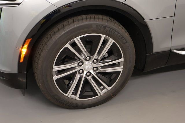 New 2026 Cadillac Lyriq Luxury image 5