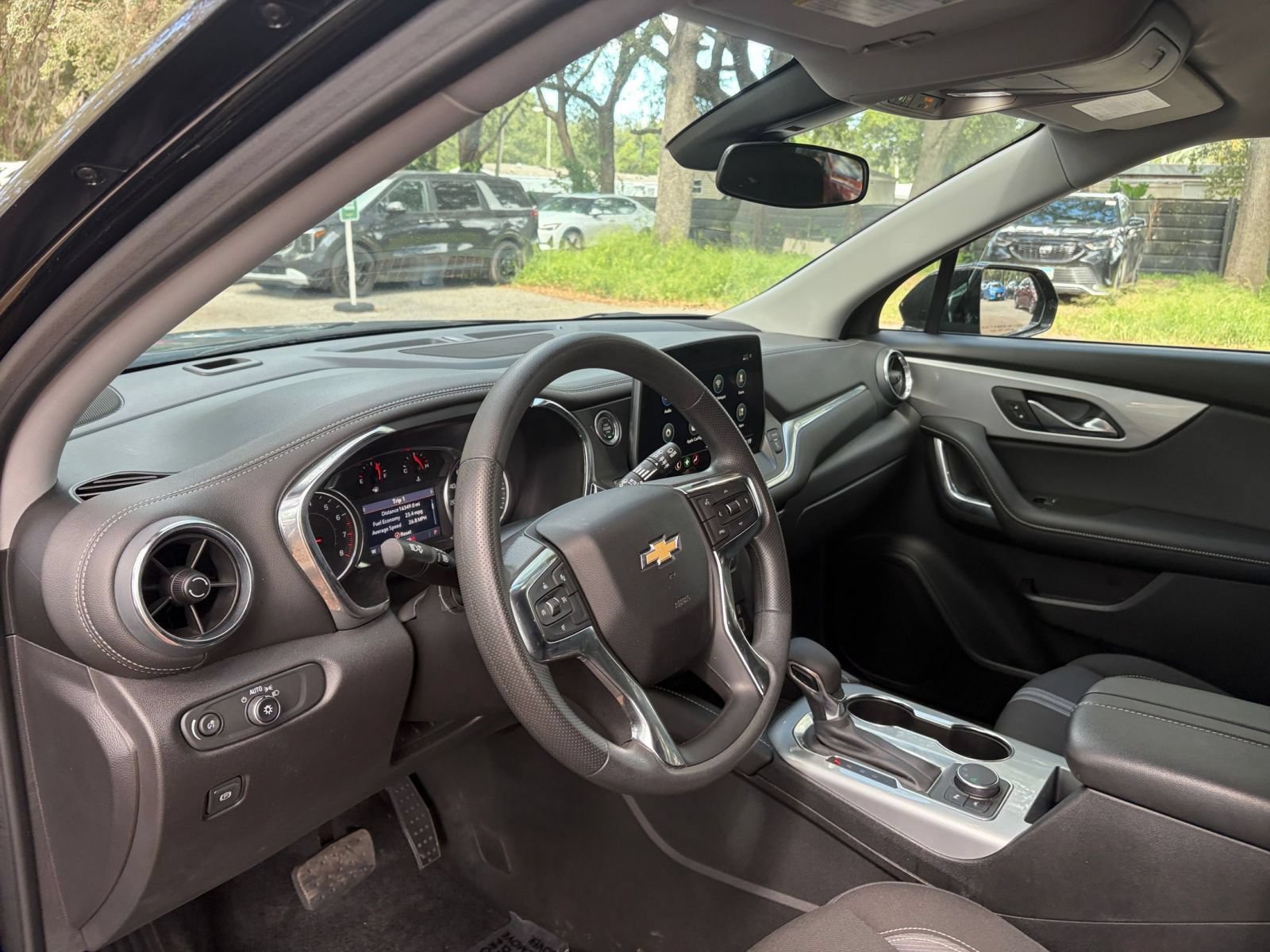 Used 2026 Chevrolet Blazer LT FWD image 34
