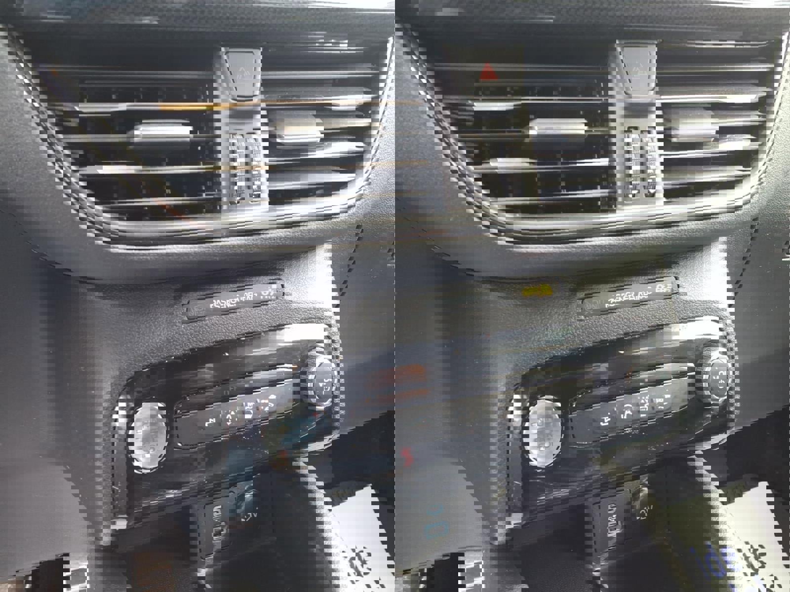 Used 2023 Ford Escape ST-Line Select w/ Tech Pack #2 image 11