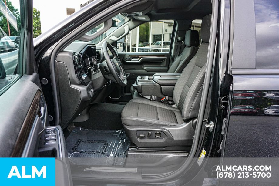 Used 2026 Chevrolet Silverado 1500 LT AWD/4WD image 18