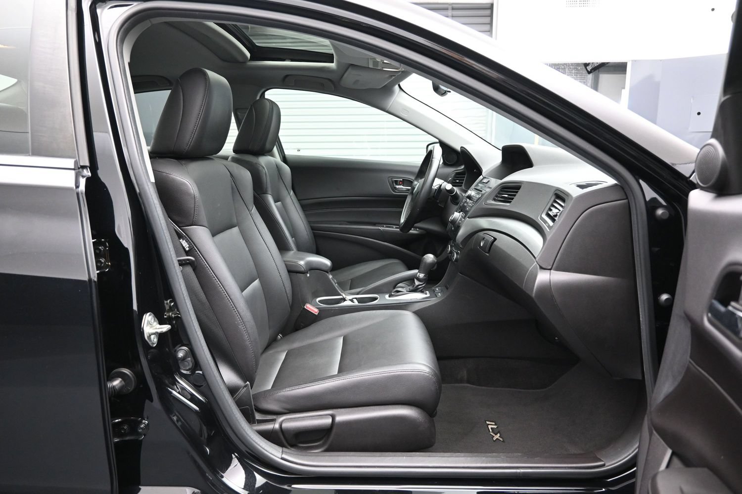 Used 2016 Acura ILX FWD image 13