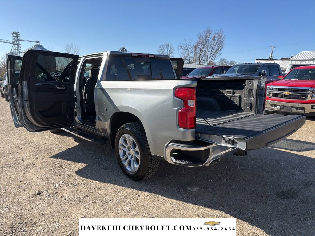 Used 2025 Chevrolet Silverado 1500 LTZ w/ LTZ Premium Package image 29