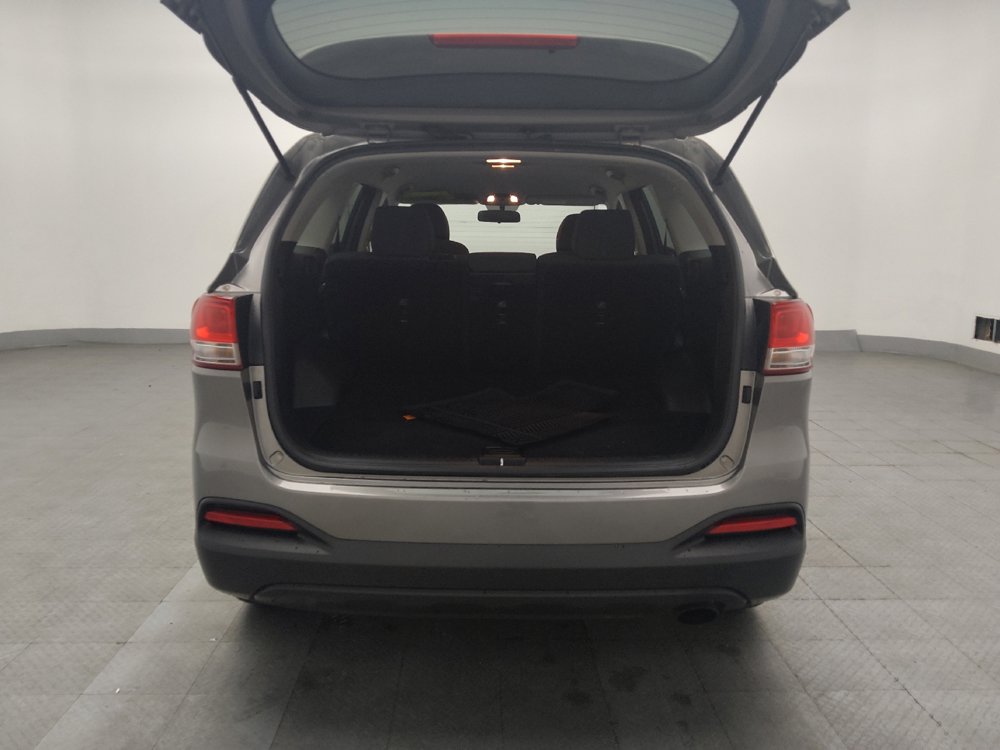 Used 2018 Kia Sorento FWD image 29