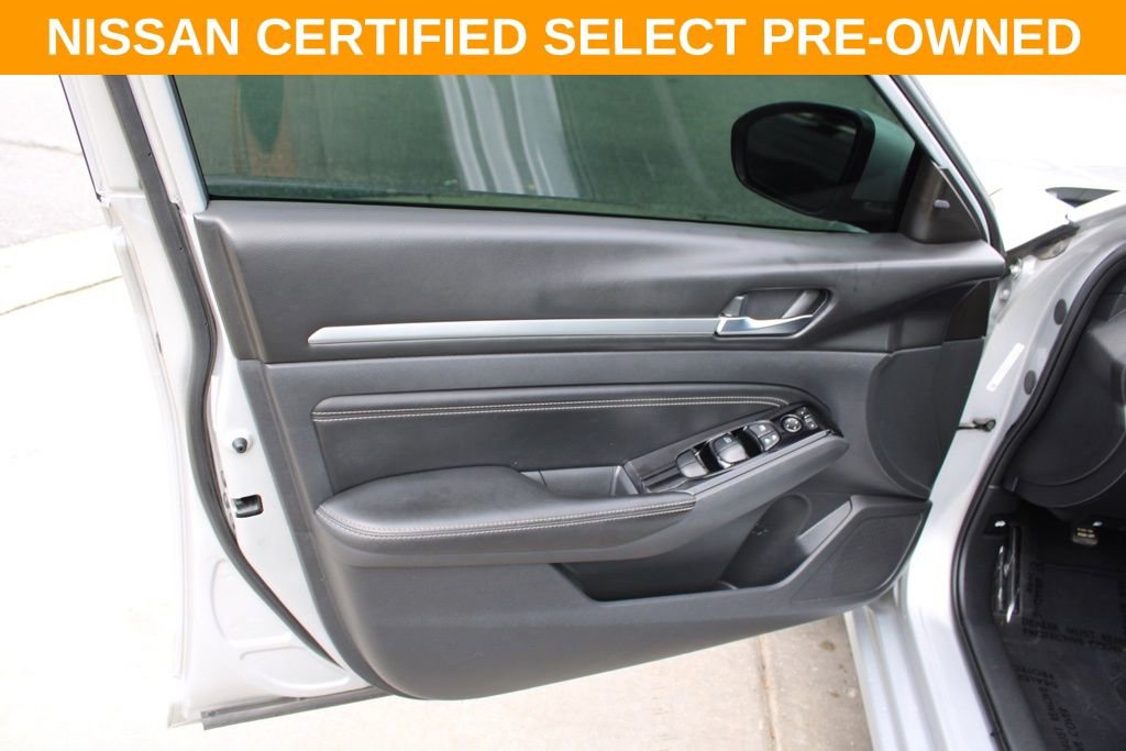 Certified 2021 Nissan Altima 2.5 SV image 18