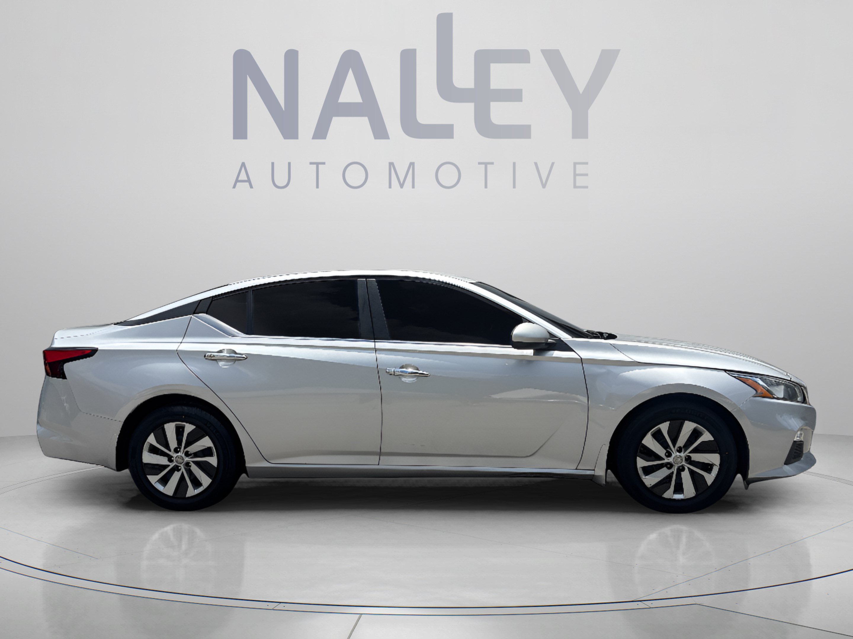 Used 2019 Nissan Altima 2.5 S FWD image 4