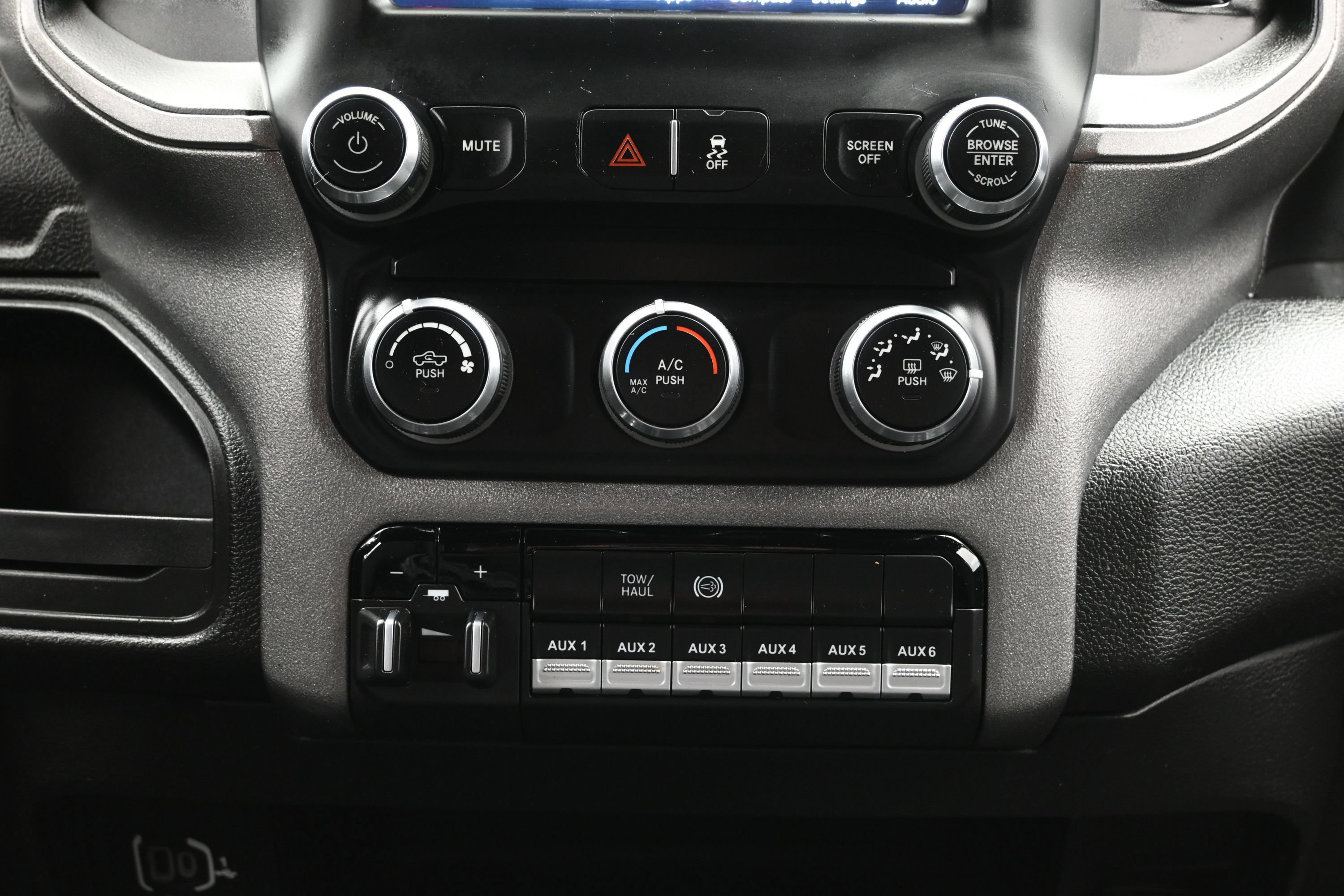 Used 2023 RAM 5500 Tradesman AWD/4WD image 34