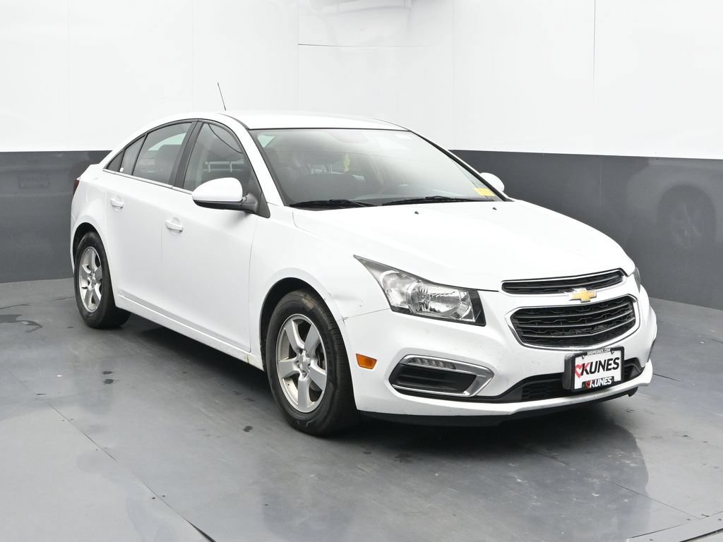 Used 2015 Chevrolet Cruze LT FWD image 5