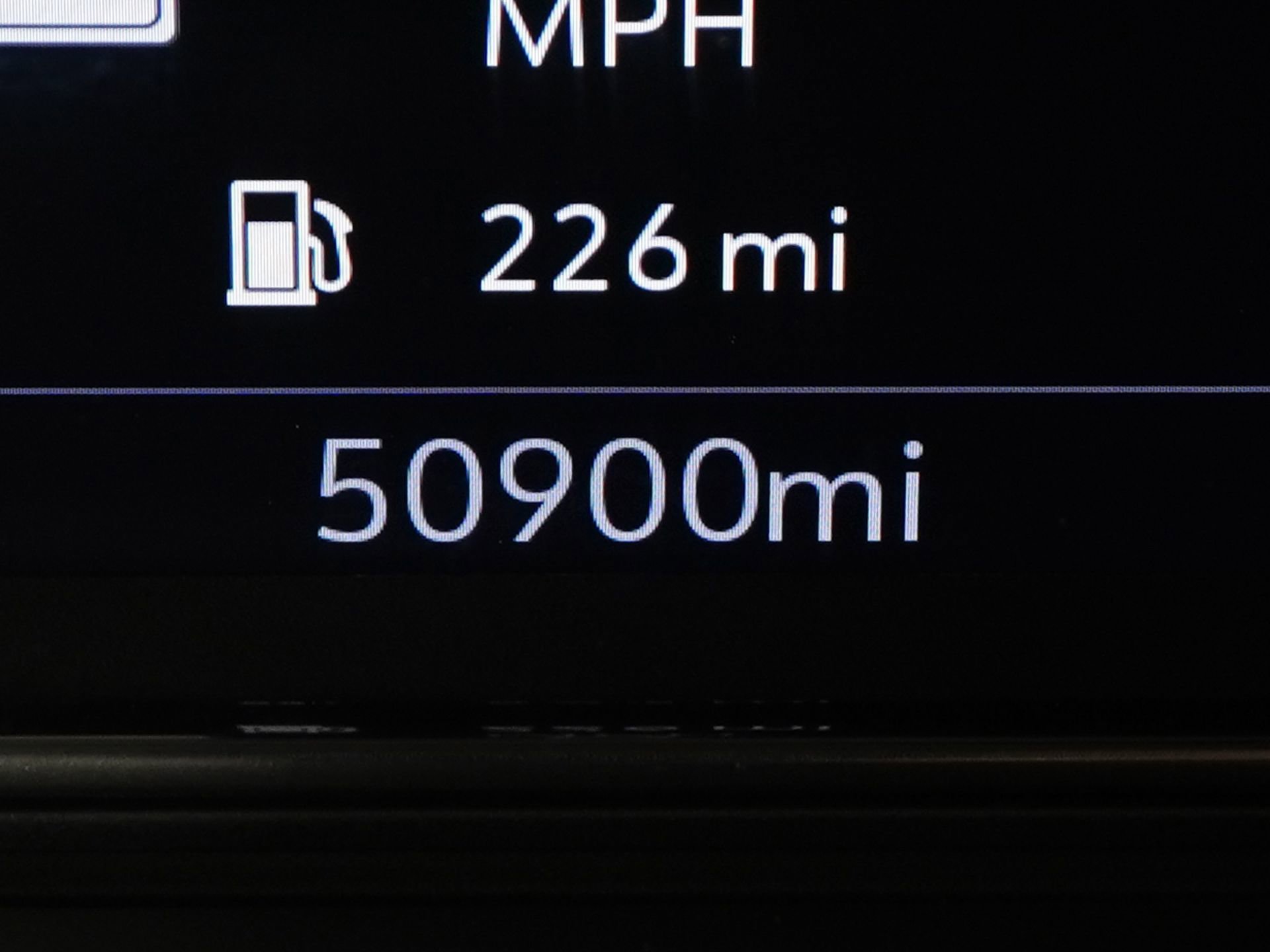 Used 2021 GMC Yukon Denali w/ LPO, Illumination Package image 22