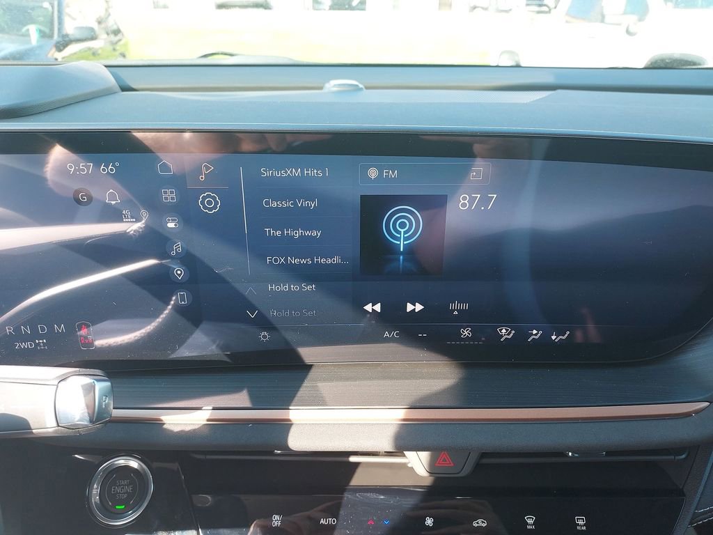 New 2026 Buick Envision Sport Touring image 22