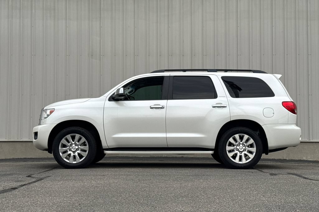Used 2015 Toyota Sequoia Platinum AWD/4WD image 7