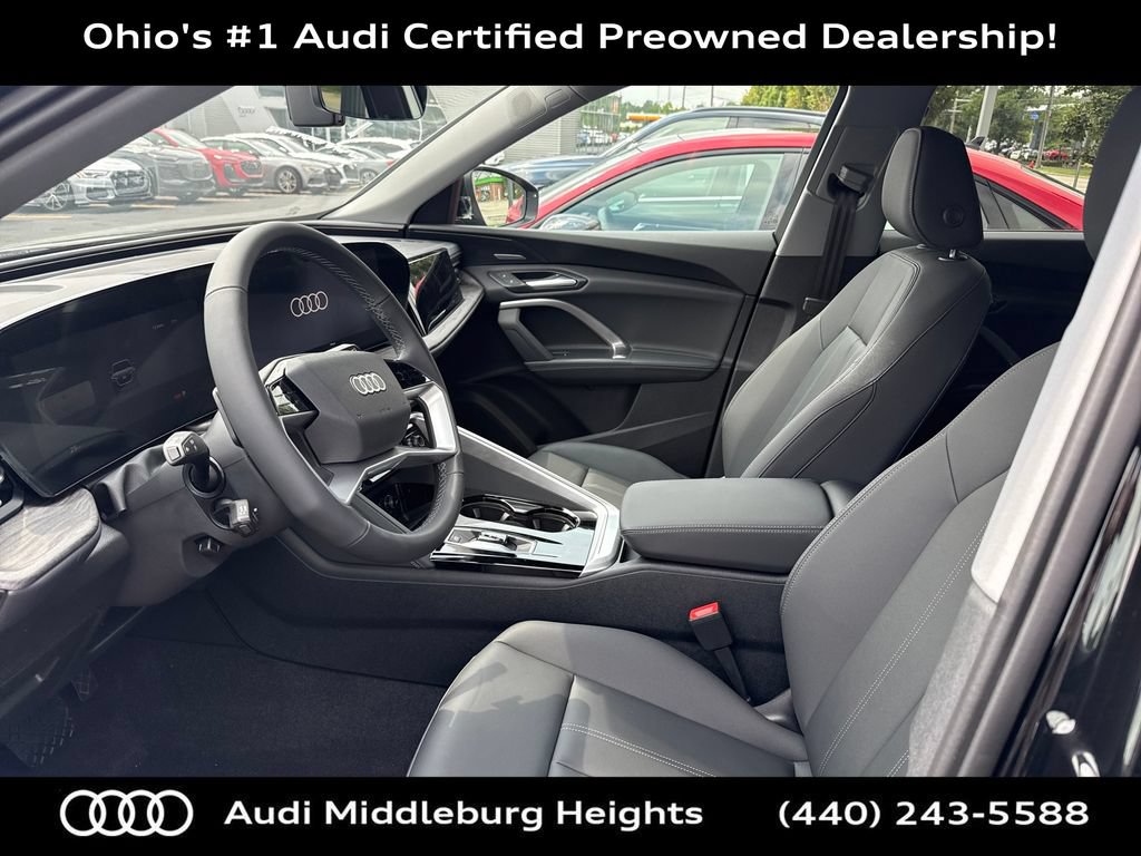 Used 2026 Audi Q5 Premium Plus w/ Premium Plus AWD/4WD image 13