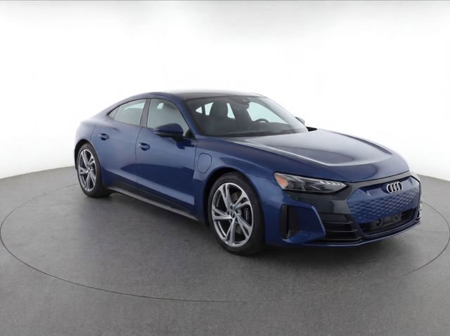 Used 2024 Audi e-tron GT Premium Plus AWD/4WD image 2