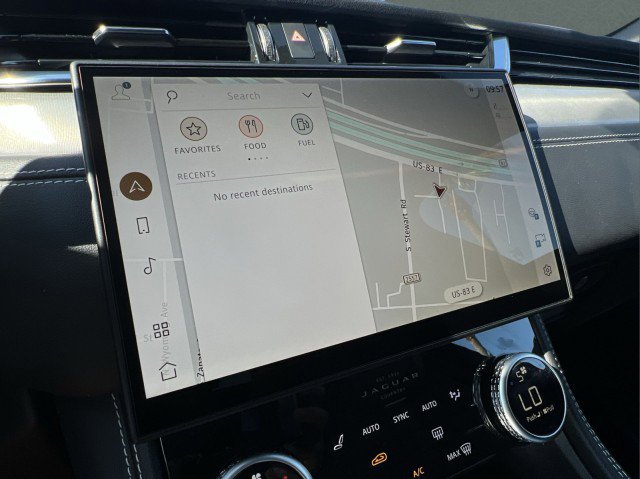 New 2026 Jaguar F-PACE R-Dynamic S image 27