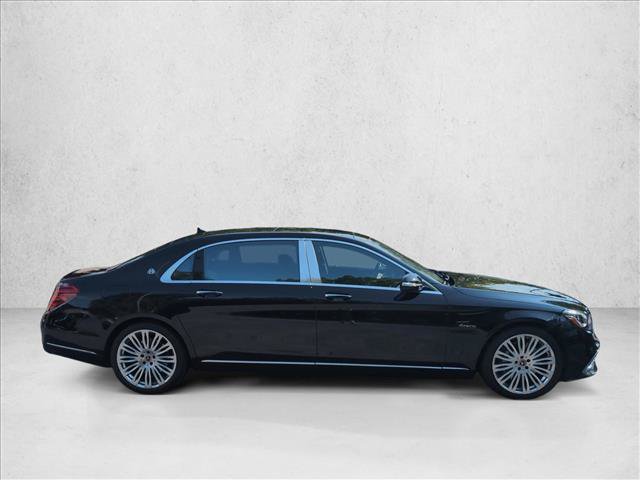Used 2018 Mercedes-Benz Maybach S 560 4MATIC image 4