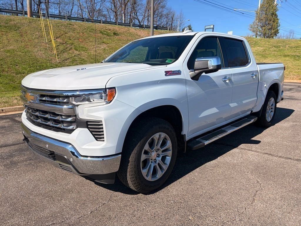 Used 2026 Chevrolet Silverado 1500 LTZ w/ Technology Package image 3