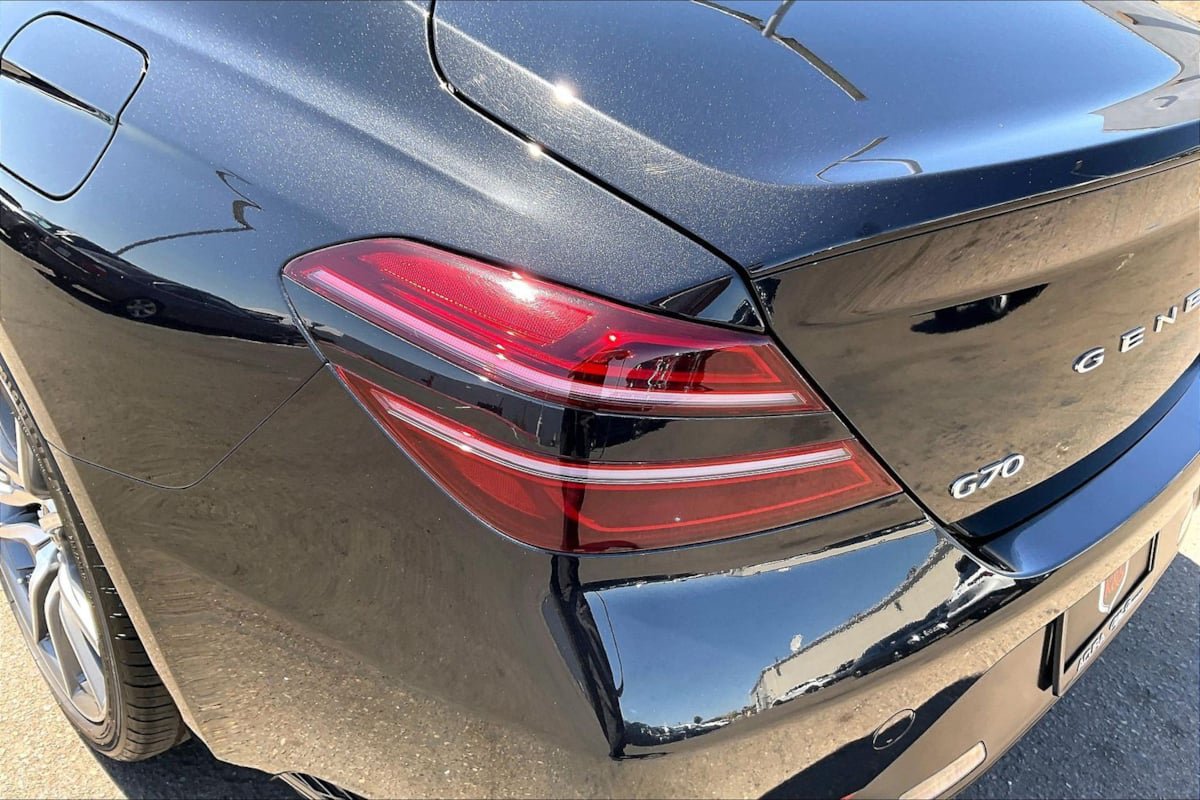Used 2025 Genesis G70 2.5T RWD image 26