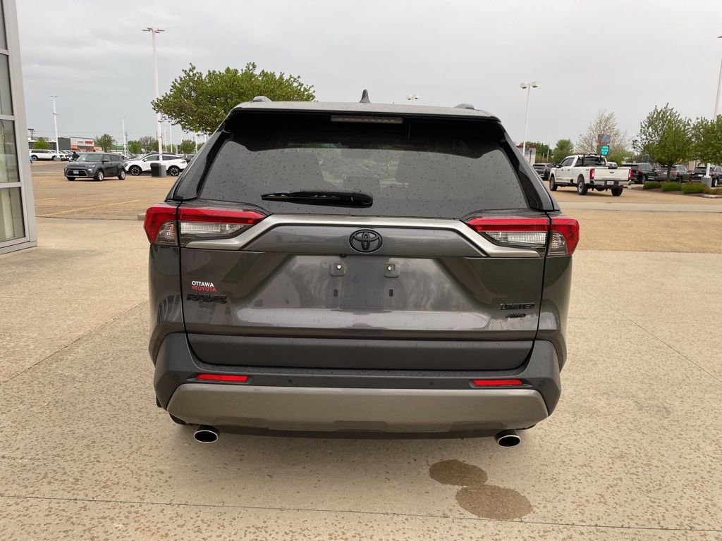 Used 2020 Toyota RAV4 Limited w/ Limited Grade Weather Package AWD/4WD image 6