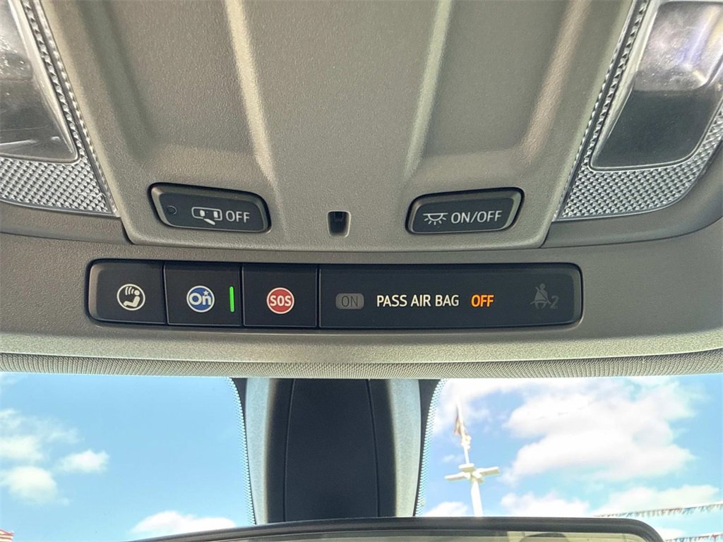 Used 2021 Chevrolet Silverado 1500 LT image 21