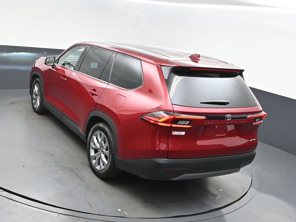 Used 2025 Toyota Grand Highlander FWD image 38